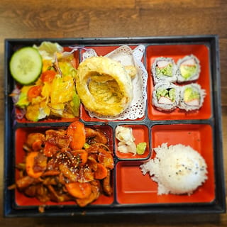 (L) Spicy Pork Bento